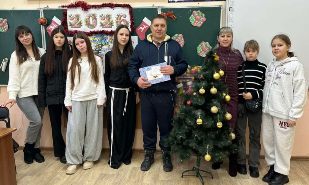Зустріч учасників освітнього процесу з військовим ЗСУ